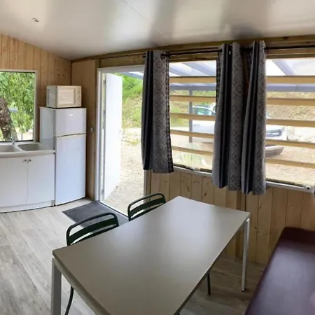 Relais Des Brison 2* Beaumont (Ardeche)